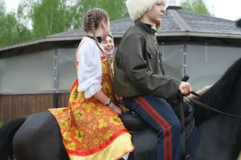 Соревнования по конкуру и выездке в КСК «Новый»