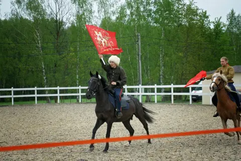 Соревнования по конкуру и выездке в КСК «Новый»